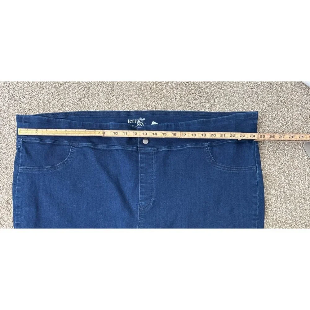 Terra & Sky Women's Plus Size 4X (28W-30W) Dark Blue Stretch Denim Jeggings - Picture 6 of 6